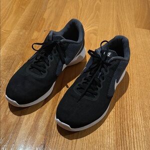 Nike Men's Black Running Shoes